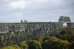 IC 2072 auf der Hochbrücke